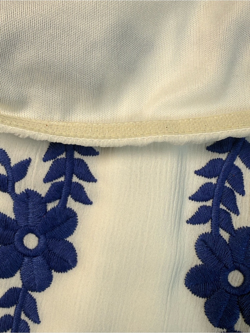 Lulus Crysta White Blue Floral Embroidered Off-Shoulder Mini Dress S NWT Boho - Picture 9 of 15